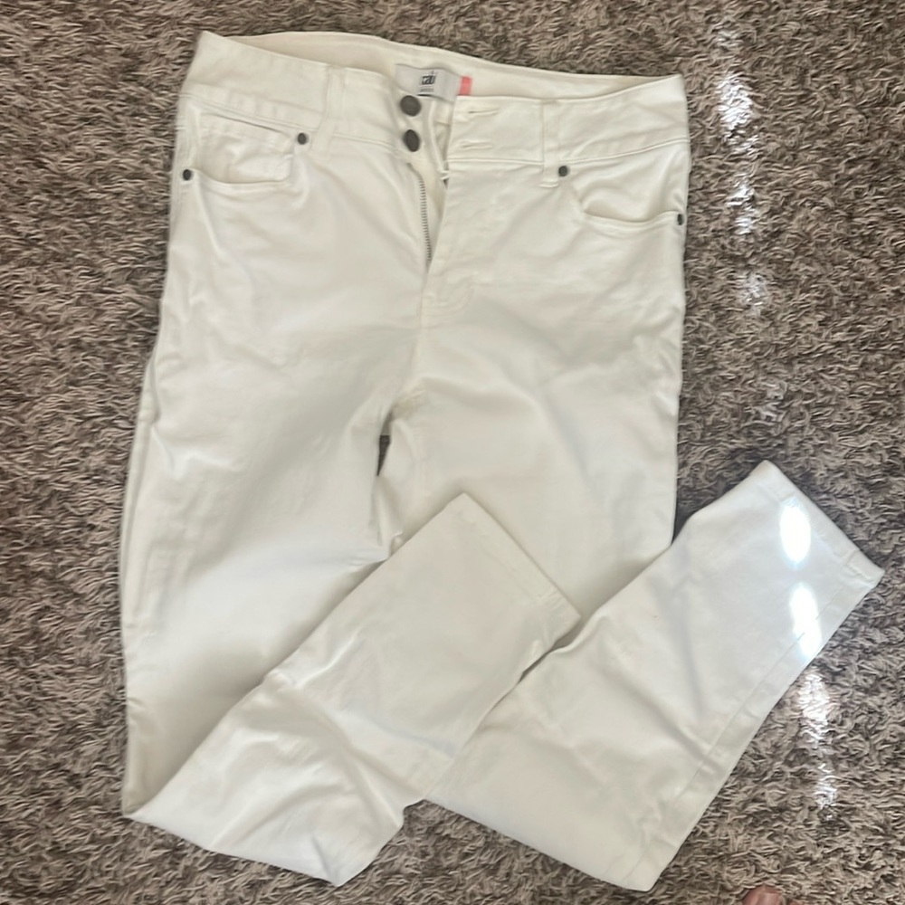 Cabi skinny jeans